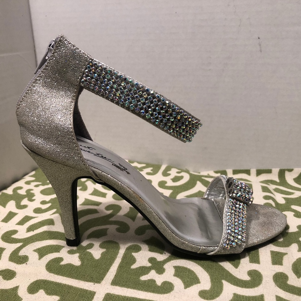 Sweet Seventeen Heels
